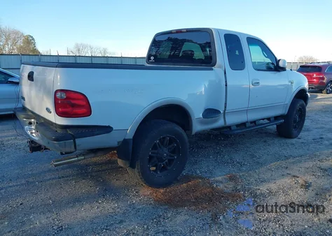 2001 Ford F-150 Lariat/Xl/Xlt z USA, uszkodzony, nr VIN 2FTRX08L51CA69858